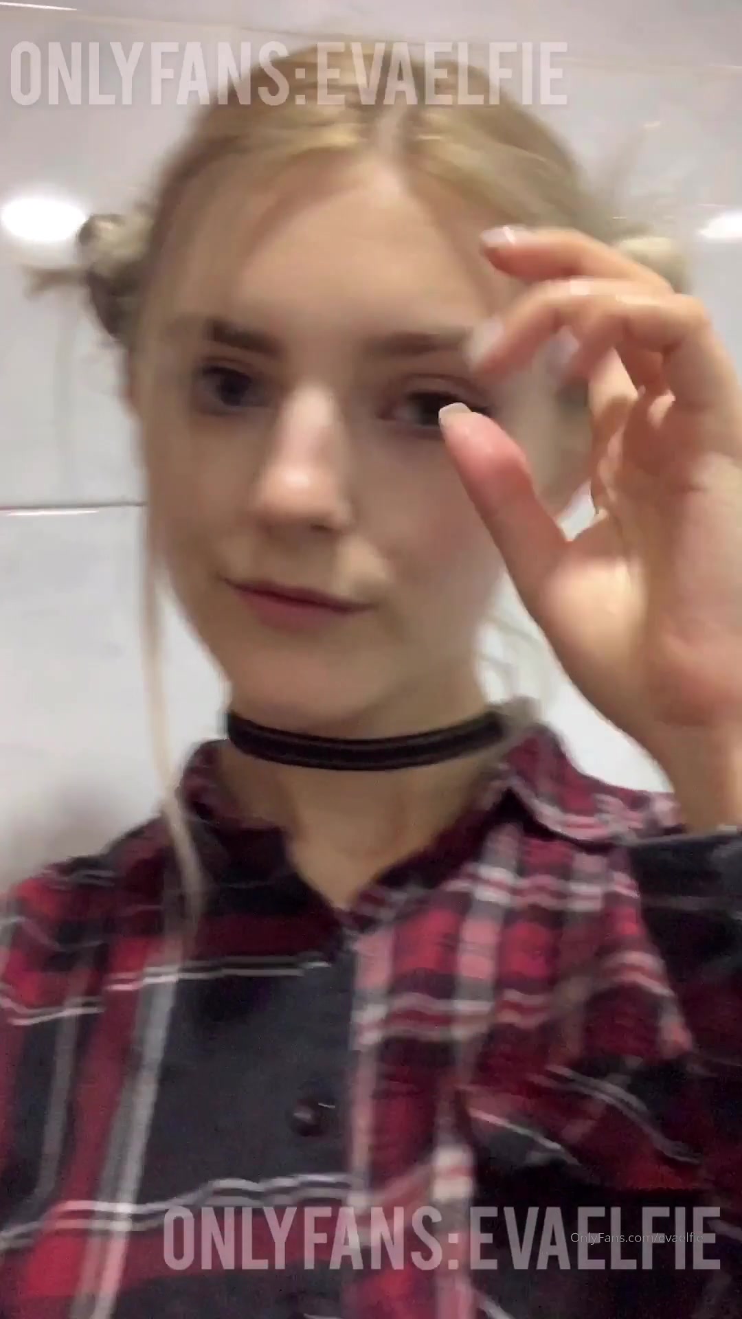 Eva Elfie onlyfans eva_(37) camHUB.cc