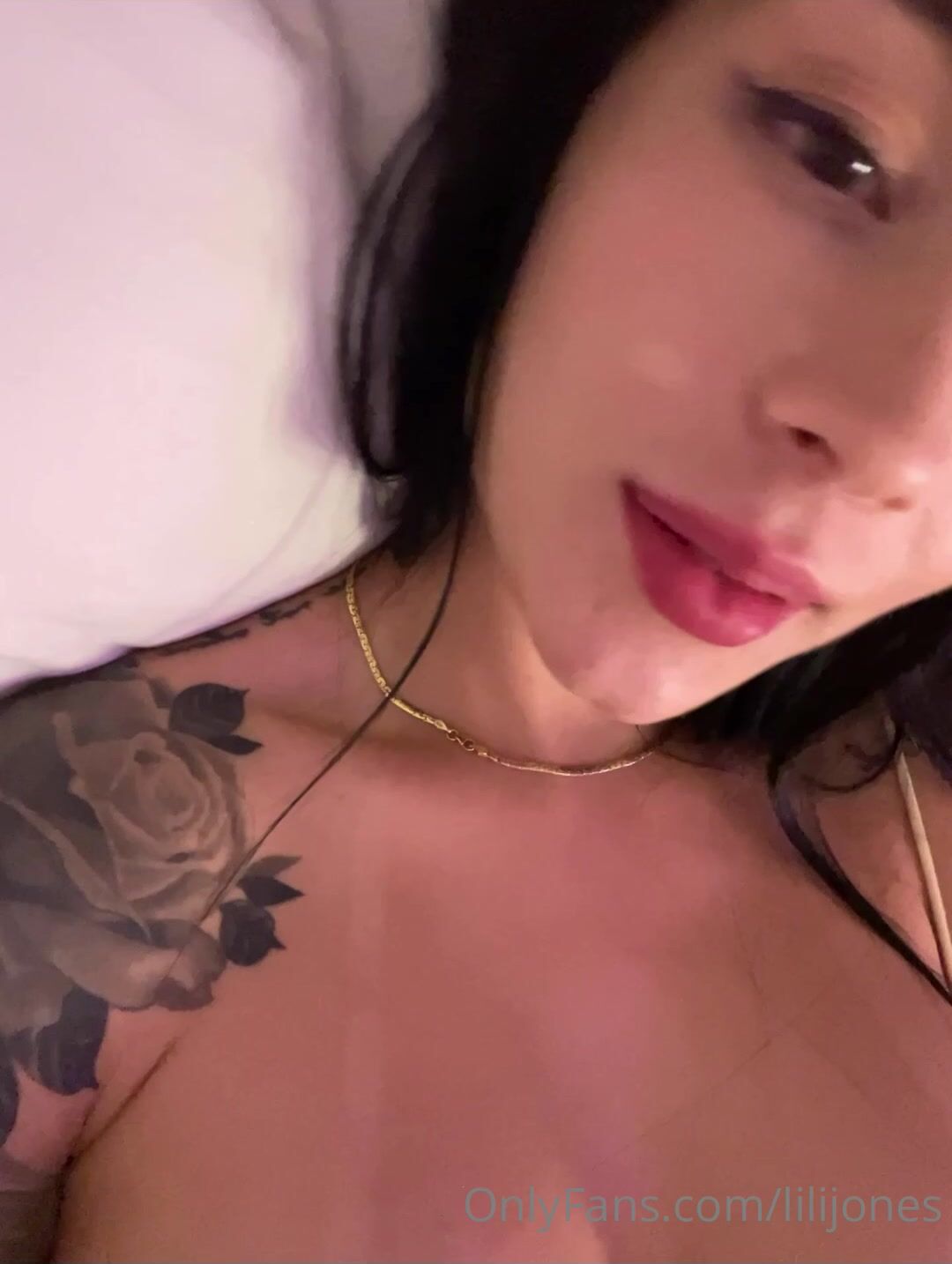 Andrea Alvarez aka andreaalvarezzz onlyfans newest video 19 - camHUB.cc